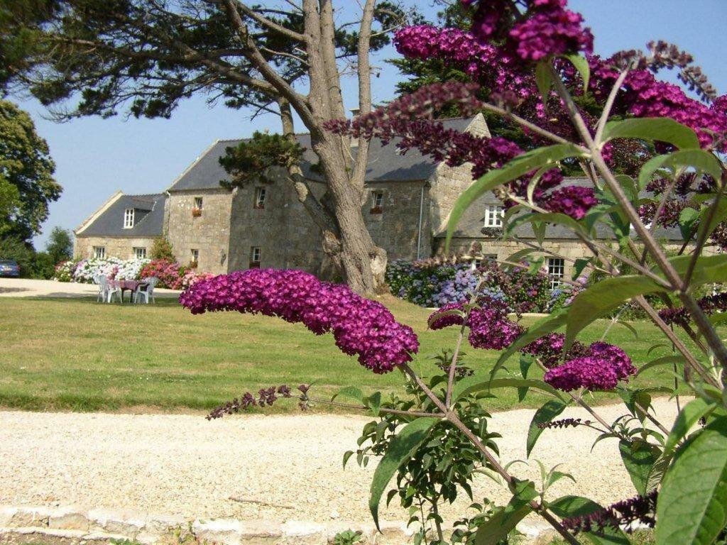 Bed and Breakfast Manoir De Kerliviry Cléder Exterior foto